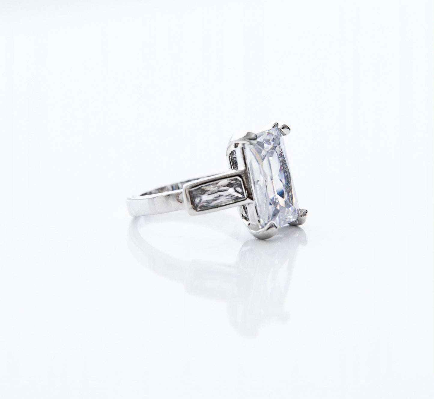 "THE ONE" SOLITAIRE silver