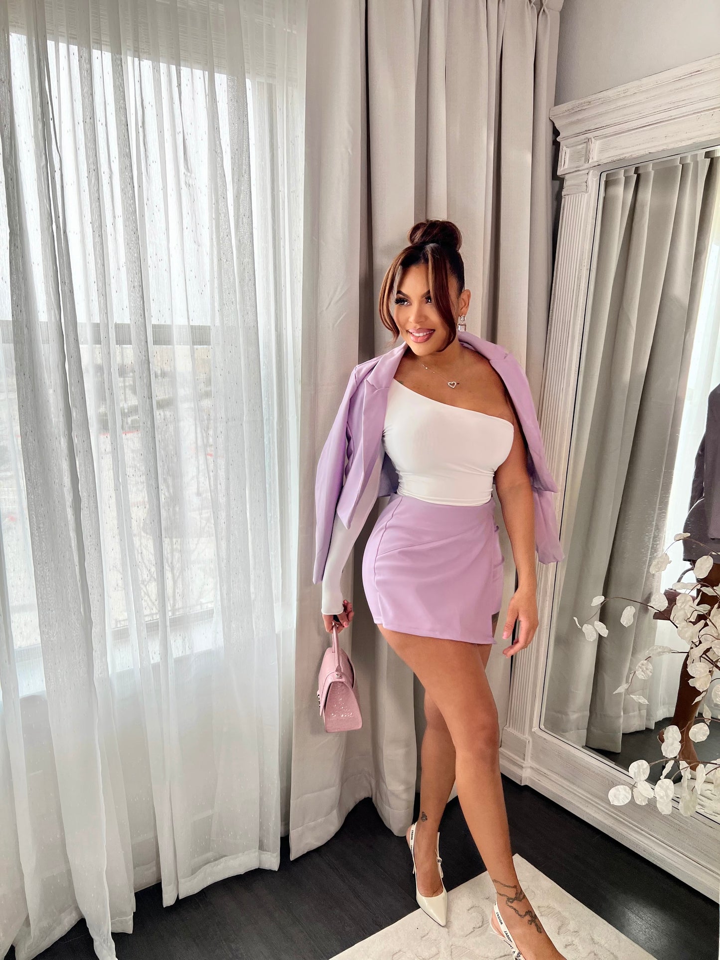 “CLUELESS” lilac